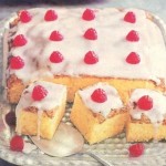 Blechkuchen mit Zuckerguss