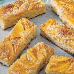 Buttermilchkuchen mit Mango