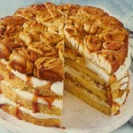 Karamell Zimtrollen Torte