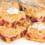 Kirsch-Streusel-Blechkuchen