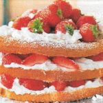 Sahne-Erdbeer Cake